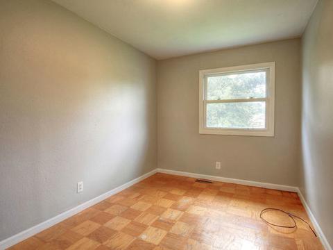 702 E Perimeter Rd, Rantoul, IL 61866 photo 17