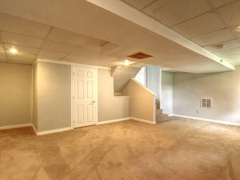702 E Perimeter Rd, Rantoul, IL 61866 photo 8