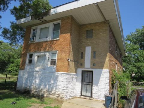 13711 S Avers Ave, Robbins, IL 60472 photo 1