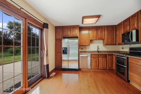 1306 N Fairview Ln, Mchenry, IL 60050 photo 3