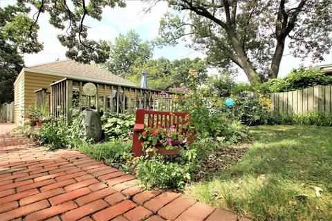 926 Douglas Ave, Elgin, IL 60120 photo 28