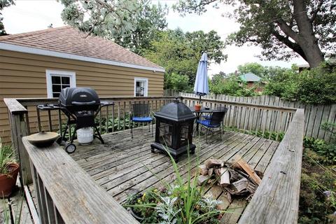 926 Douglas Ave, Elgin, IL 60120 photo 22