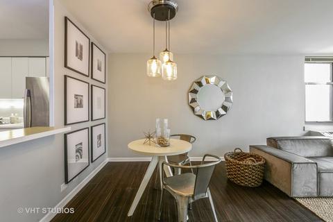 30 Elm St #16C, Chicago, IL 60611 photo 6