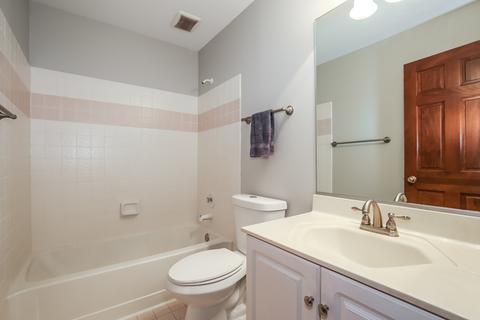 215 Farmhill Dr, Algonquin, IL 60102 photo 22
