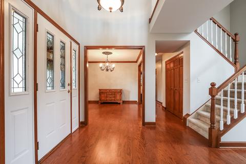 215 Farmhill Dr, Algonquin, IL 60102 photo 3