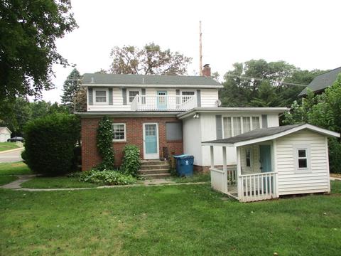 1728 1st St, Peru, IL 61354 photo 5