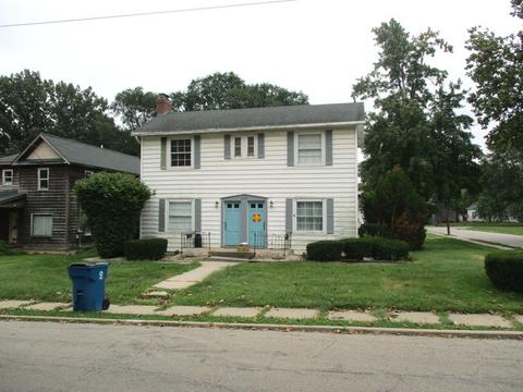 1728 1st St, Peru, IL 61354 photo 2