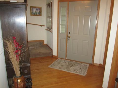 120 Deer Run Ln, Elgin, IL 60120 photo 3