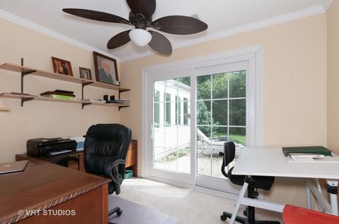 1033 Golf Ln, Wheaton, IL 60189 photo 15