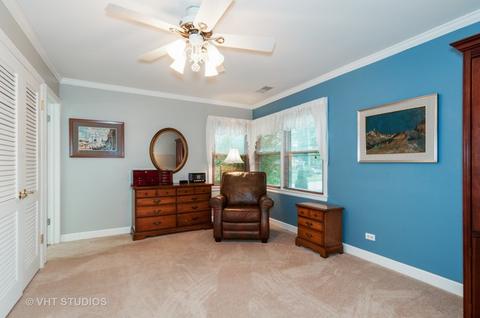 1033 Golf Ln, Wheaton, IL 60189 photo 10