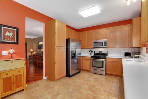 1983 Ridgemore Dr, Bartlett, IL 60103 photo 6