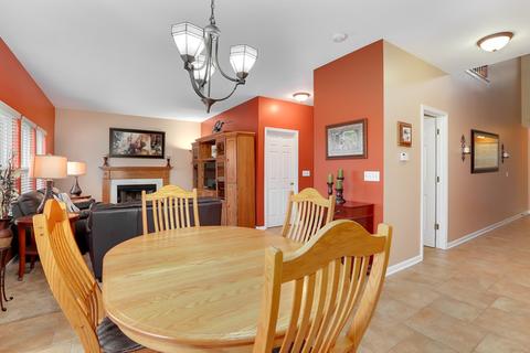 1983 Ridgemore Dr, Bartlett, IL 60103 photo 8