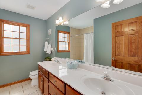130 N Beverly St, Wheaton, IL 60187 photo 24