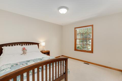 130 N Beverly St, Wheaton, IL 60187 photo 23