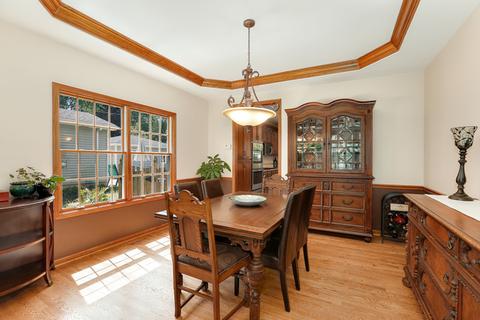 130 N Beverly St, Wheaton, IL 60187 photo 5