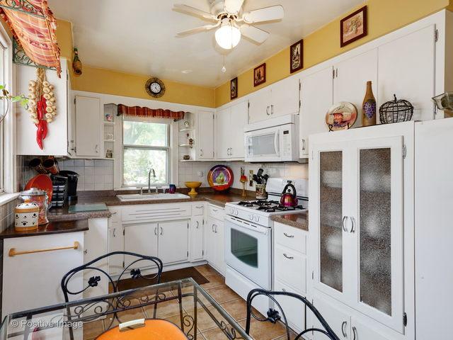  2636 W 90th St, Evergreen Park, IL 60805 photo 4
