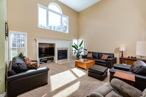 1167 Litchfield Ln, Bartlett, IL 60103 photo 4