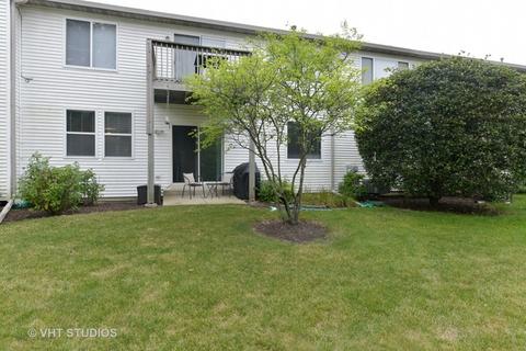 2504 Reflections Dr, Aurora, IL 60502 photo 10