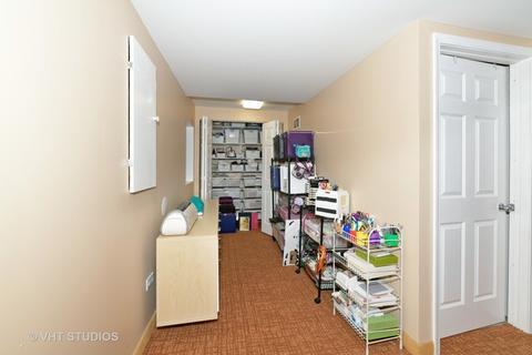 2504 Reflections Dr, Aurora, IL 60502 photo 9