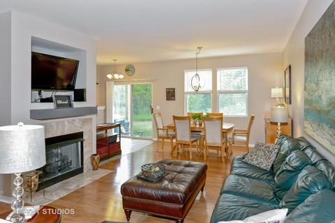 2504 Reflections Dr, Aurora, IL 60502 photo 3