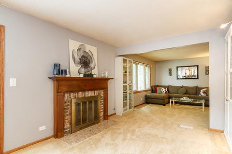 1024 Congress Dr, Bartlett, IL 60103 photo 12