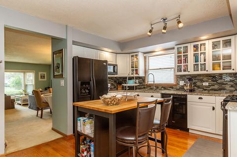 1024 Congress Dr, Bartlett, IL 60103 photo 16