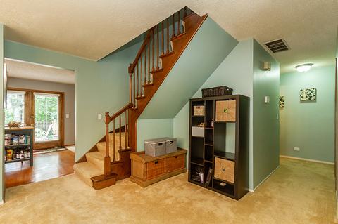 1024 Congress Dr, Bartlett, IL 60103 photo 8
