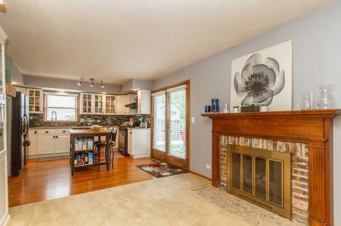 1024 Congress Dr, Bartlett, IL 60103 photo 14
