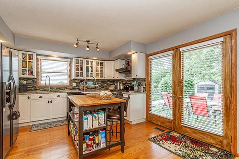 1024 Congress Dr, Bartlett, IL 60103 photo 15