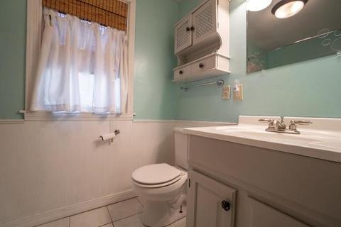 232 Adelaide Pl, Munster, IN 46321 photo 20