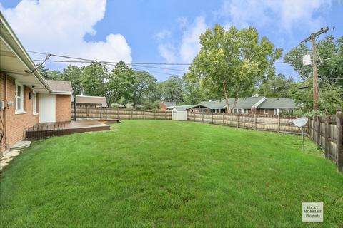 403 E Palladium Dr, Joliet, IL 60435 photo 13
