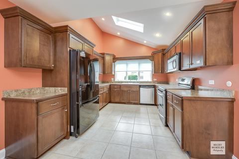 403 E Palladium Dr, Joliet, IL 60435 photo 6