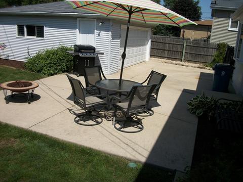 232 N Brashares Dr, Addison, IL 60101 photo 4