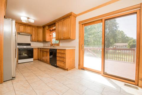 1603 Flower St, Mchenry, IL 60050 photo 6
