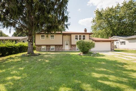 1603 Flower St, Mchenry, IL 60050 photo 1