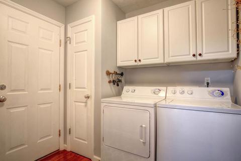 805 E Jackson St, Tolono, IL 61880 photo 12
