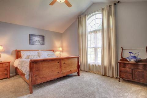 805 E Jackson St, Tolono, IL 61880 photo 14