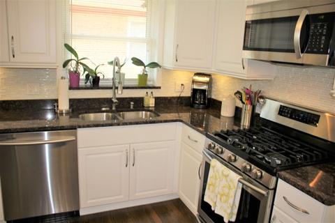 406 Broadview Ave, Hillside, IL 60162 photo 13