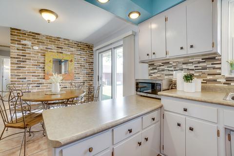 8426 Rutherford Ave, Burbank, IL 60459 photo 8