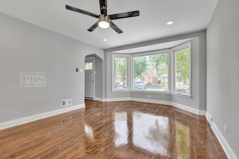 8149 S Homan Ave, Chicago, IL 60652 photo 4