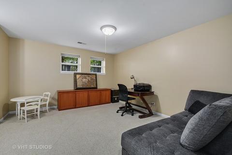 4920 S Champlain Ave, Chicago, IL 60615 photo 14