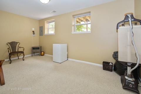 4920 S Champlain Ave, Chicago, IL 60615 photo 15