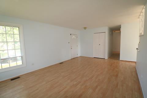 3417 Hickory Ln, Hazel Crest, IL 60429 photo 10