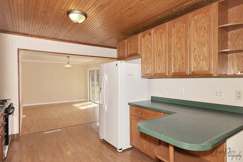 911 W Broadway St, Mchenry, IL 60051 photo 8