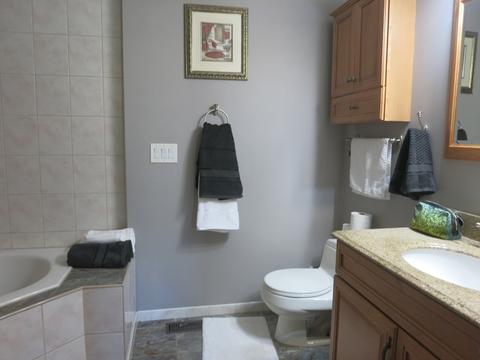 1115 W Compton, Addison, IL 60101 photo 11