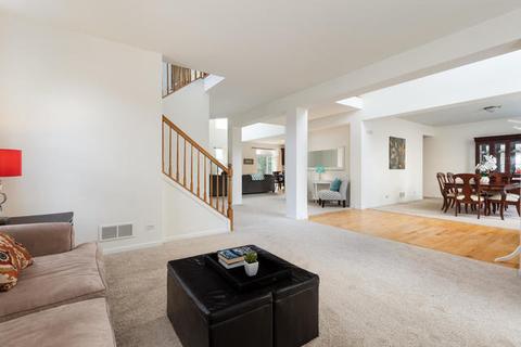 207 Atwell St, Elgin, IL 60124 photo 14