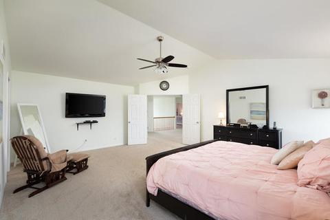 207 Atwell St, Elgin, IL 60124 photo 21
