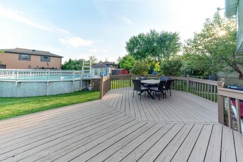 989 Confederation Dr, Bartlett, IL 60103 photo 20