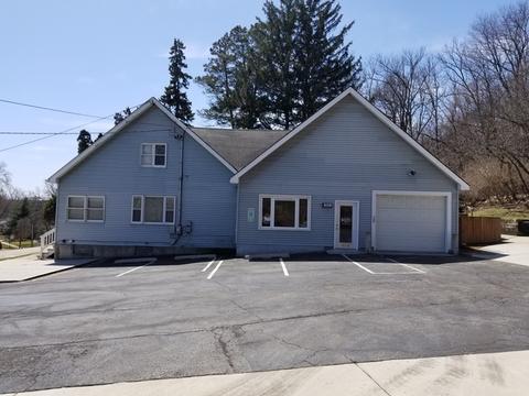 852 S Main St, Algonquin, IL 60102 photo 2