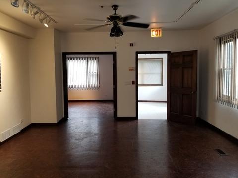 852 S Main St, Algonquin, IL 60102 photo 6